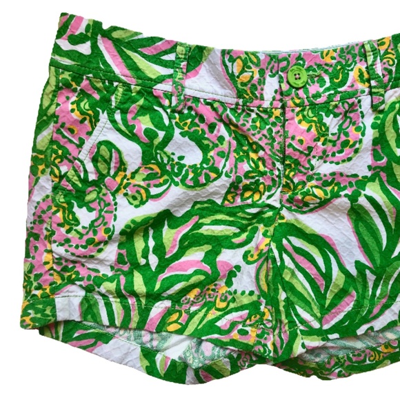Vineyard Vines Patterned Callahan Shorts - Picture 1 of 3